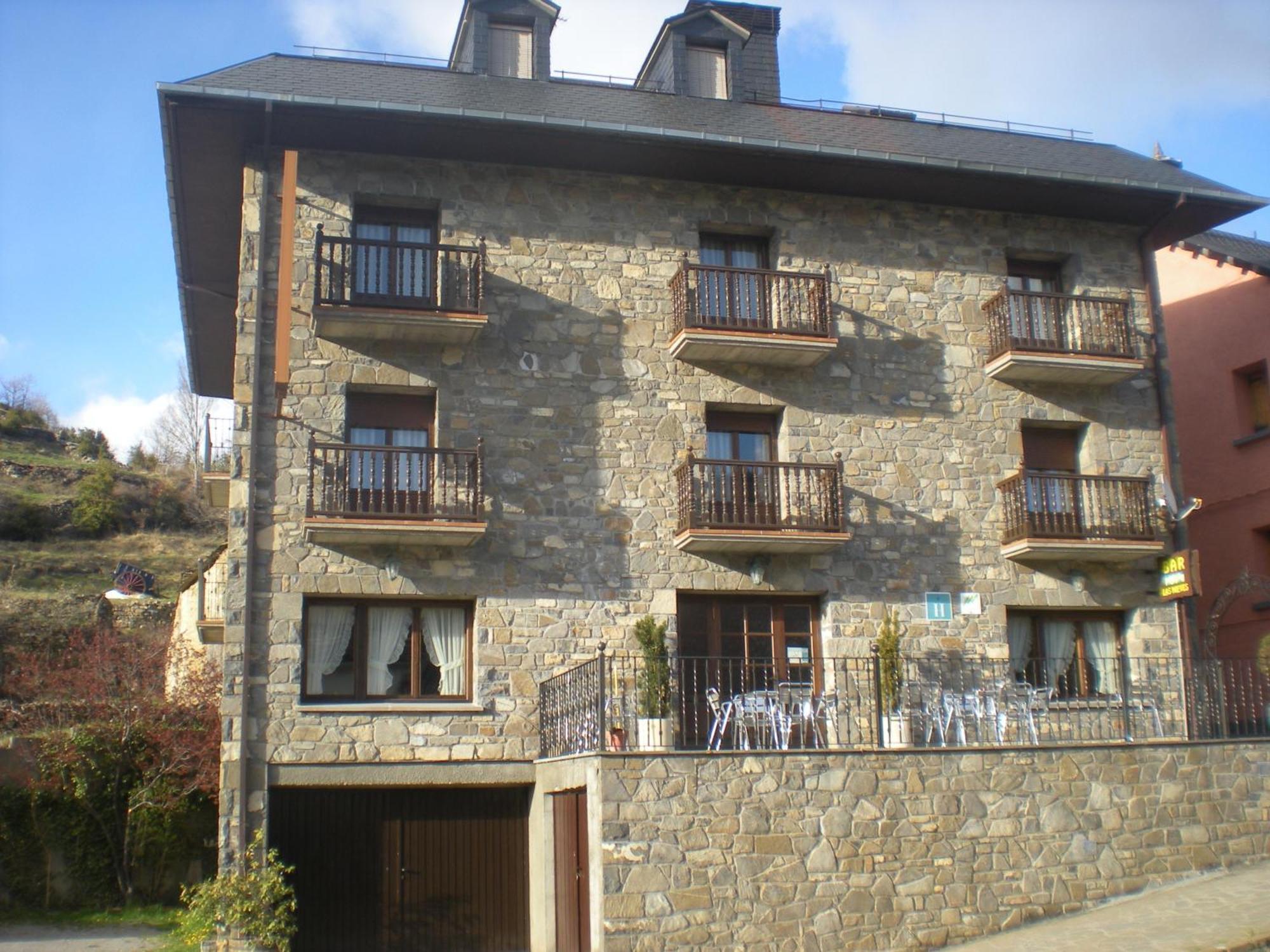 Hotel Las Nieves Linás de Broto Eksteriør bilde