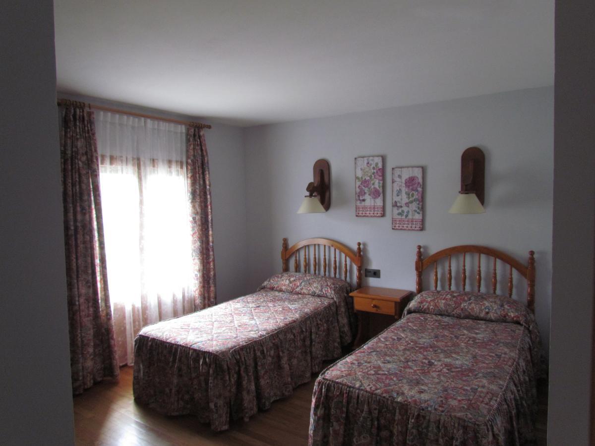 Hotel Las Nieves Linás de Broto Eksteriør bilde
