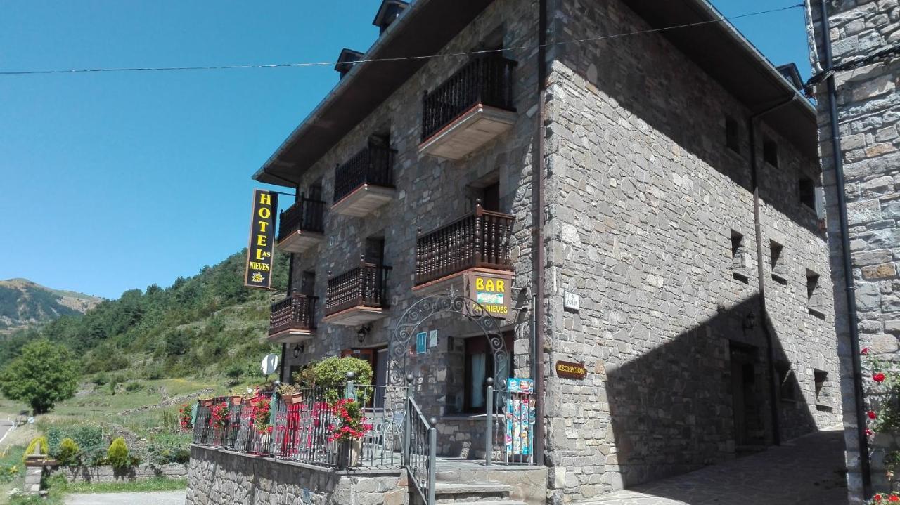 Hotel Las Nieves Linás de Broto Eksteriør bilde